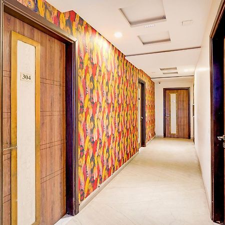 Fabhotel Season Grand Дели Экстерьер фото